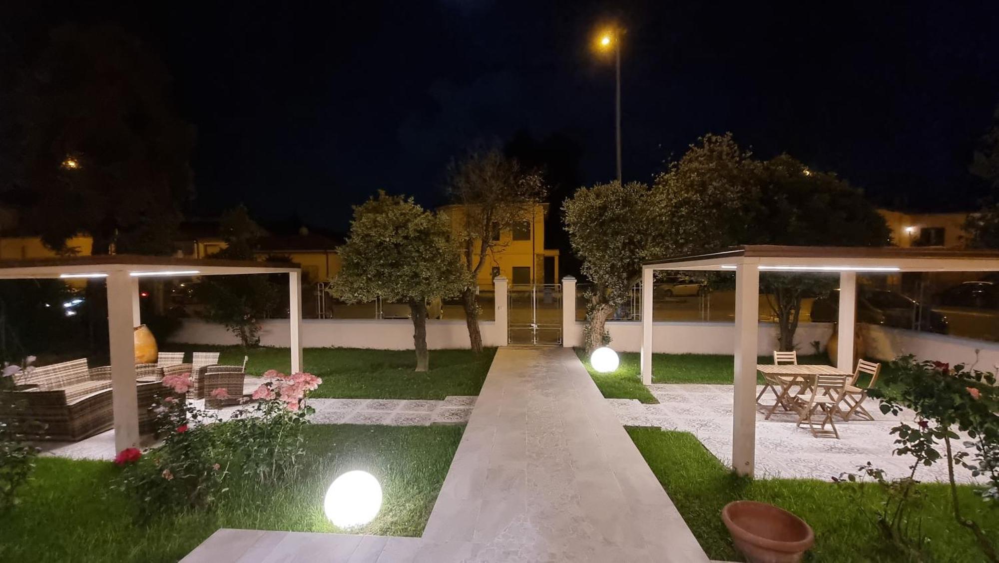 Villa Rosa Antica Lukka Zewnętrze zdjęcie
